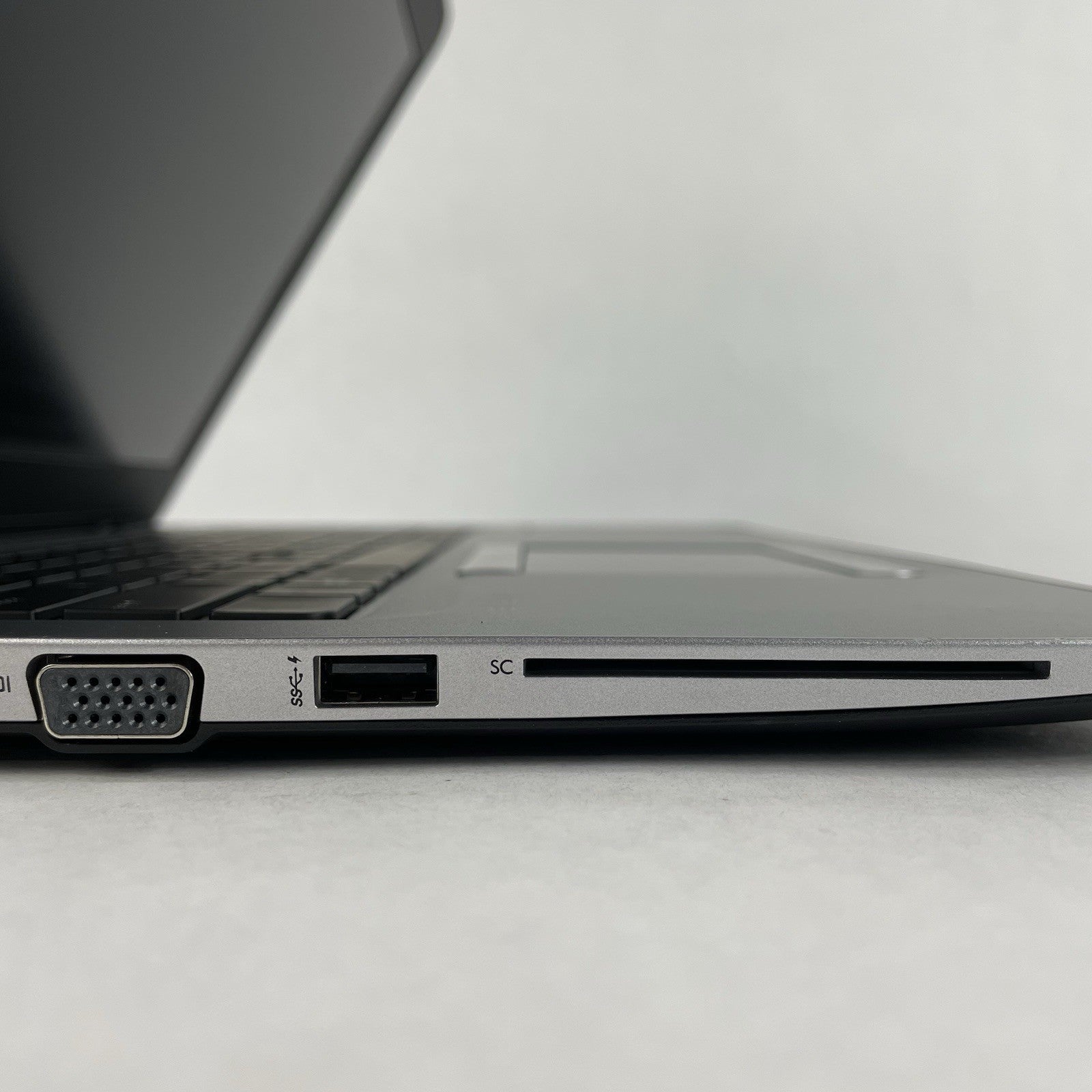 HP EliteBook 850 G4 15.6" i7-7600U 2.80 GHz 8 GB RAM No SSD/OS/AC - READ9