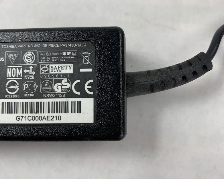 Lot of 24 Toshiba PA3743U-1ACA 30W 19V 1.58A AC Adapter