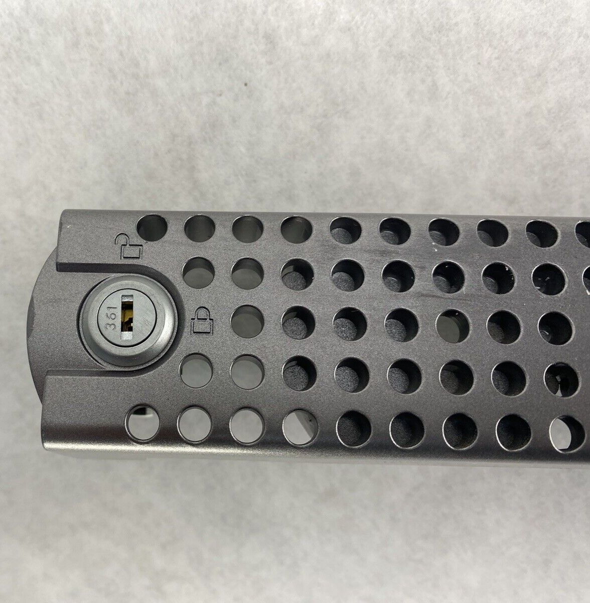 Dell PowerEdge 1850 X2124 Front Bezel with Key