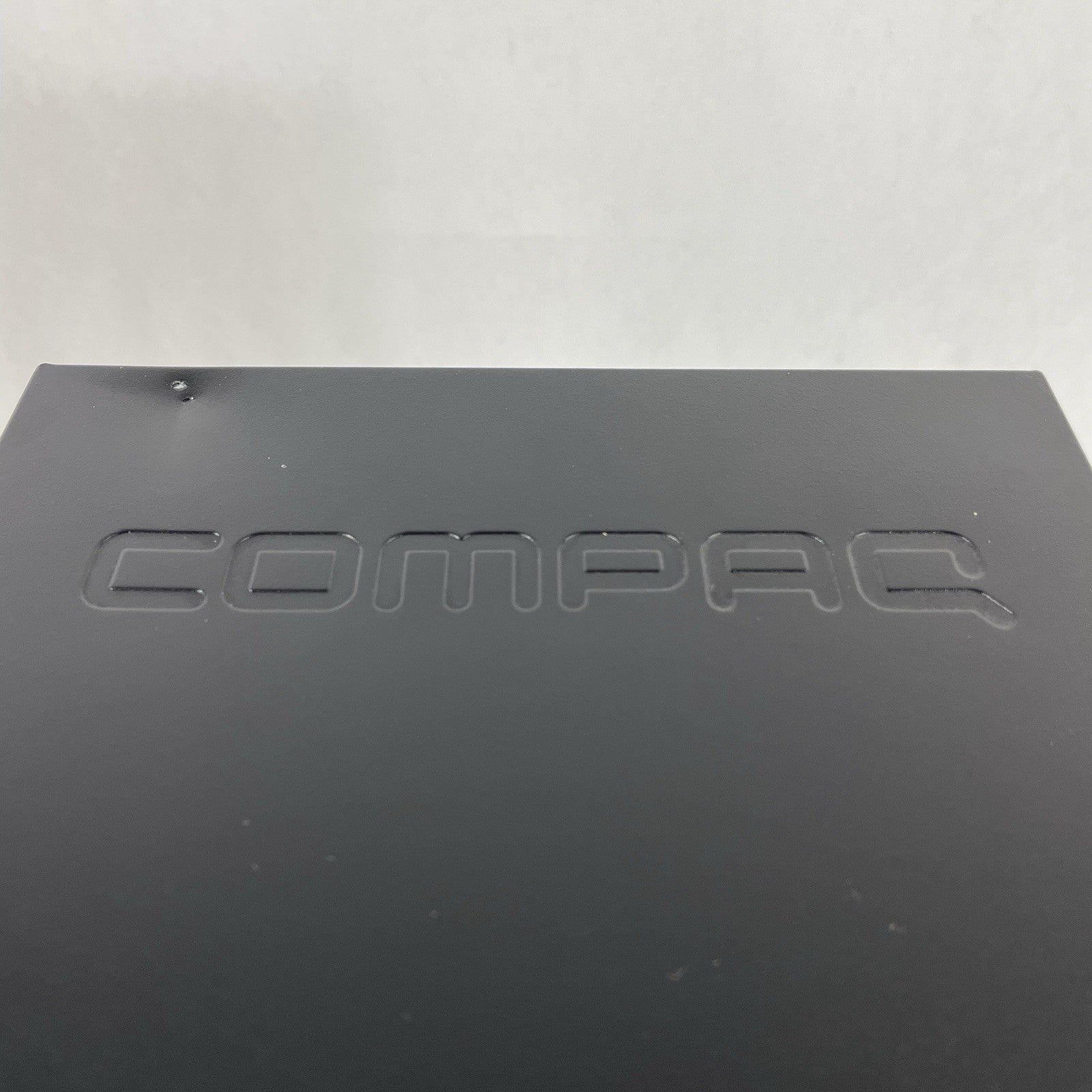 Compaq Presario CQ5320Y MT AMD Athlon 2 x2 240 2.80 GHz 3 GB RAM No HDD/OS3