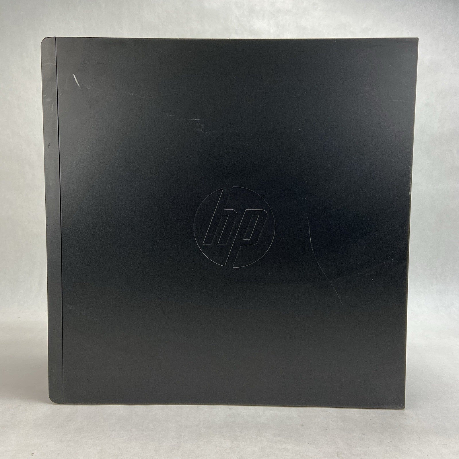 HP Z420 Workstation MT Intel Xeon E5-1620 3.6GHz 8GB RAM No HDDOS GeForce G3-634