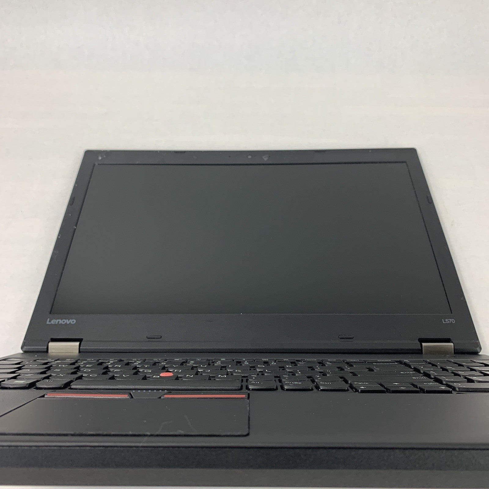 Lenovo ThinkPad L570 Laptop 15.6" i5-6200U 2.3 GHz 8 GB RAM No HDD No OS No AC