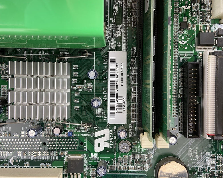 Dell Dimension 2350 MT Intel Pentium 4 2.2GHz 1GB RAM No HDD No OS