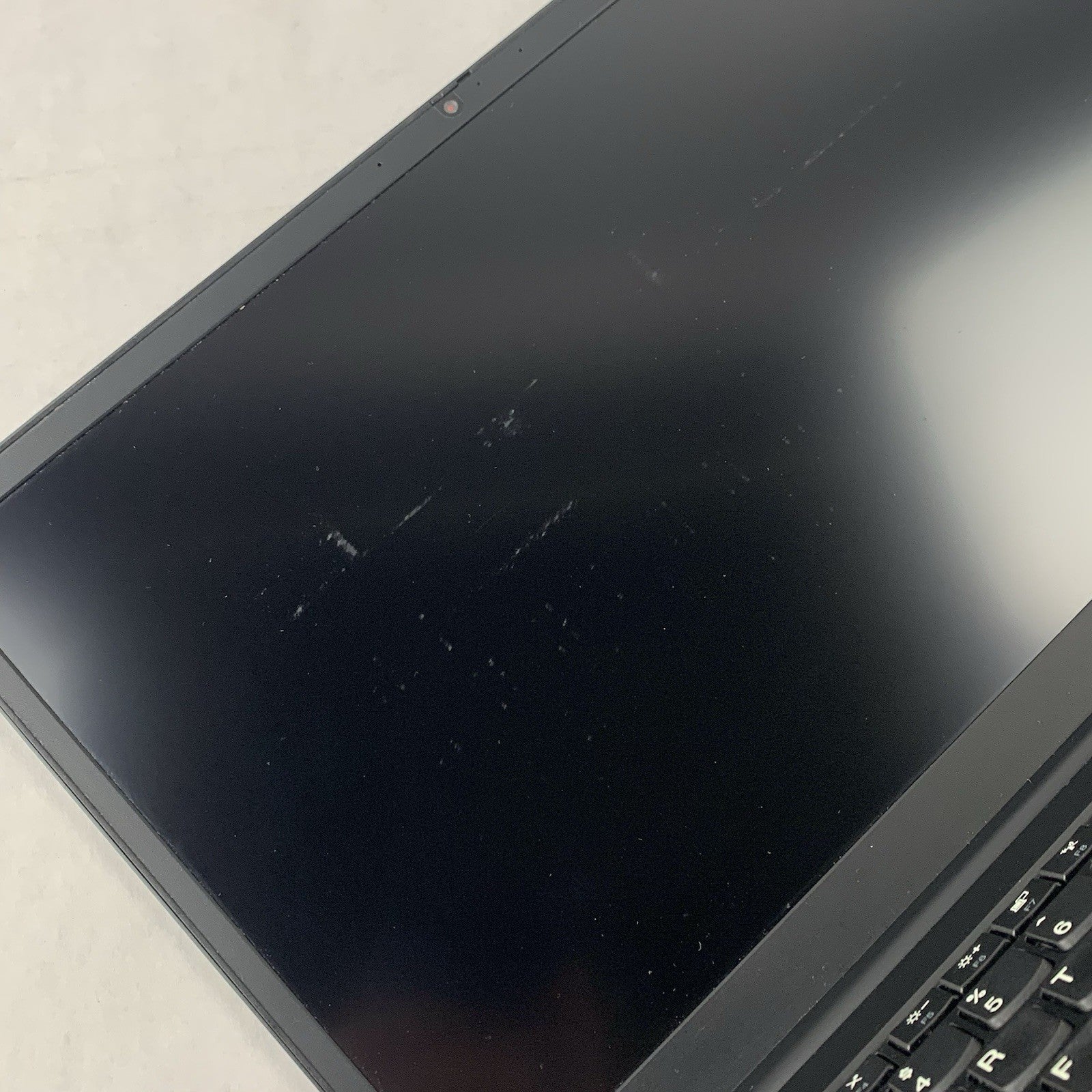Lenovo ThinkPad E15 Gen 3 15.6" Ryzen 5 5500U 2.1 GHz 8 GB RAM No OS/HDD/AC Dent8