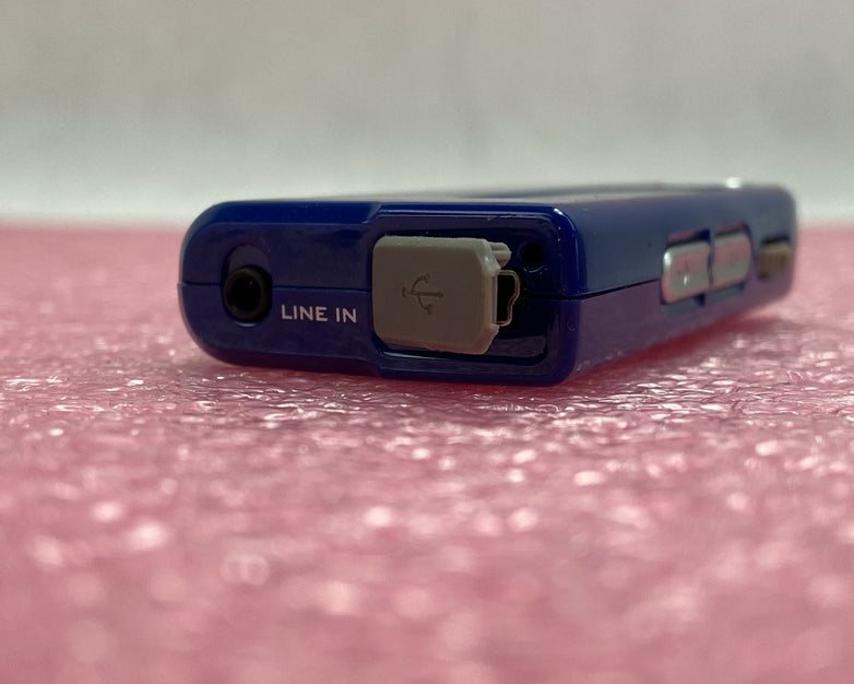 Creative Labs ZEN Nano Plus 1GB Blue MP3 Radio Memo Recorder DAP-FL0018