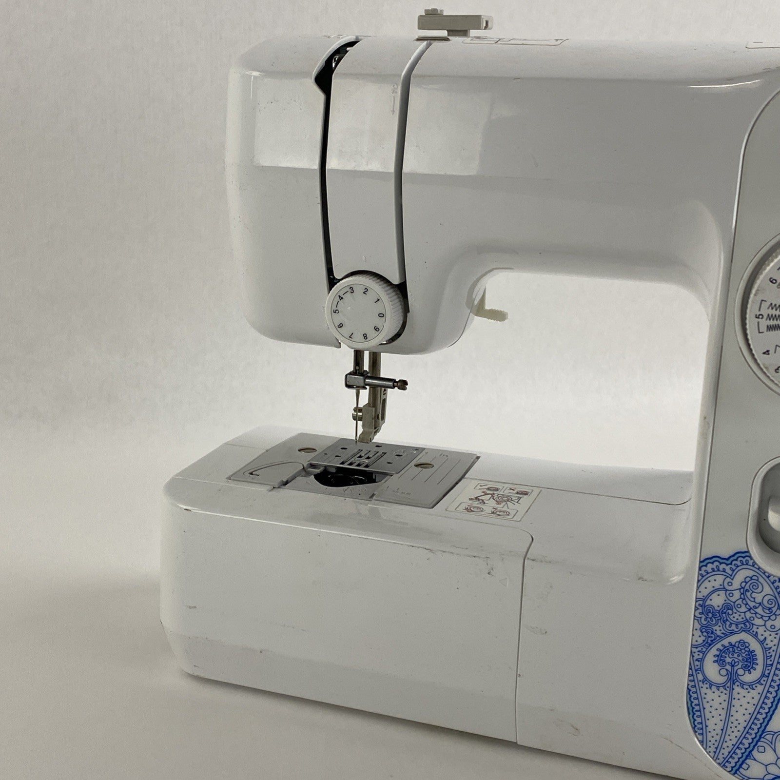 Brother LX3817 Sewing Machine No Foot Pedal No Power Cord parts or Repair2