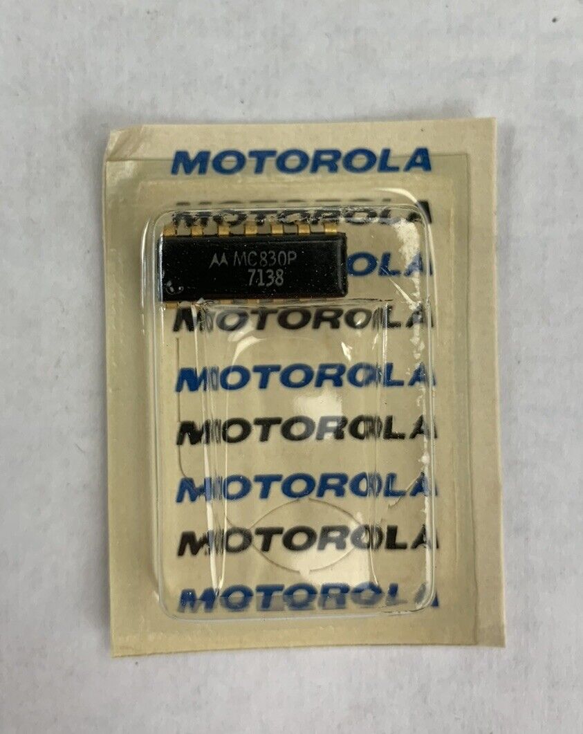 Motorola MC830P DTL Dual 4-Input NAND Gate Gold (Lot of 19)