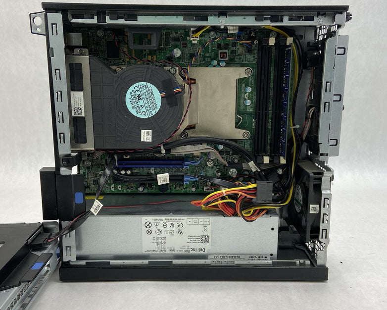 Dell Optiplex 990 SFF Intel Core i3-2120 3.3GHz 4GB RAM No HDD No OS