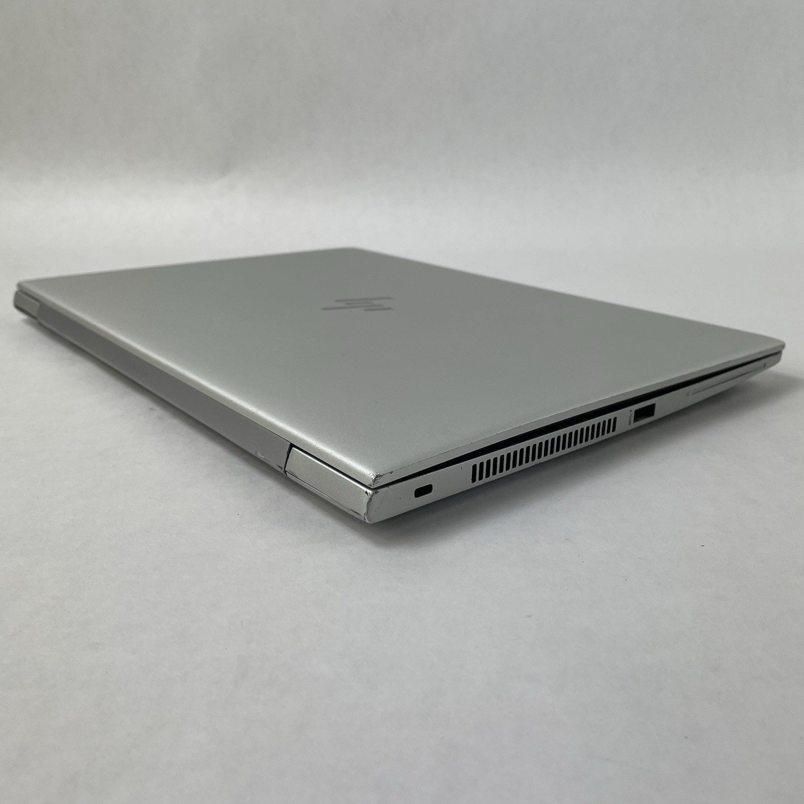 HP mt44 Client 14" AMD Ryzen 3 Pro 2300U 2.00 GHz 8 GB RAM No SSD/AC/OS/Batt12