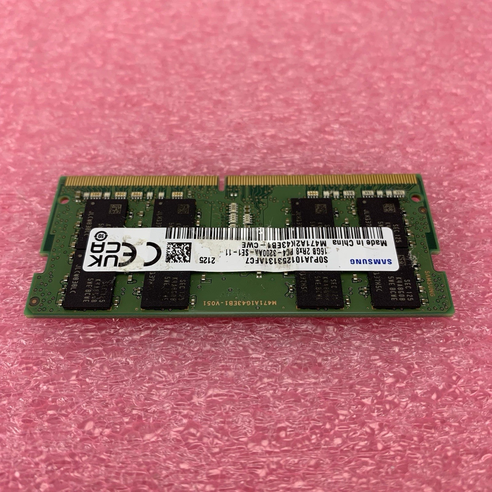 Samsung M471A2K43EB1-CWE PC4-3200AA-SE1-11 16GB 2Rx8 Desktop Memory RAM3