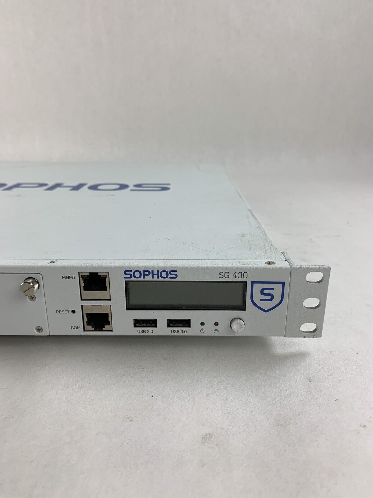 Sophos SG 430 Firewall Security Appliance W/8 GbE Port Module No HDD No OS