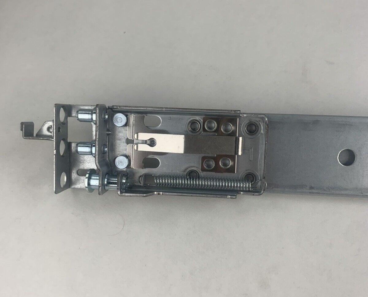 IBM 69Y5021 69Y5022 Left and Right Rail Kit