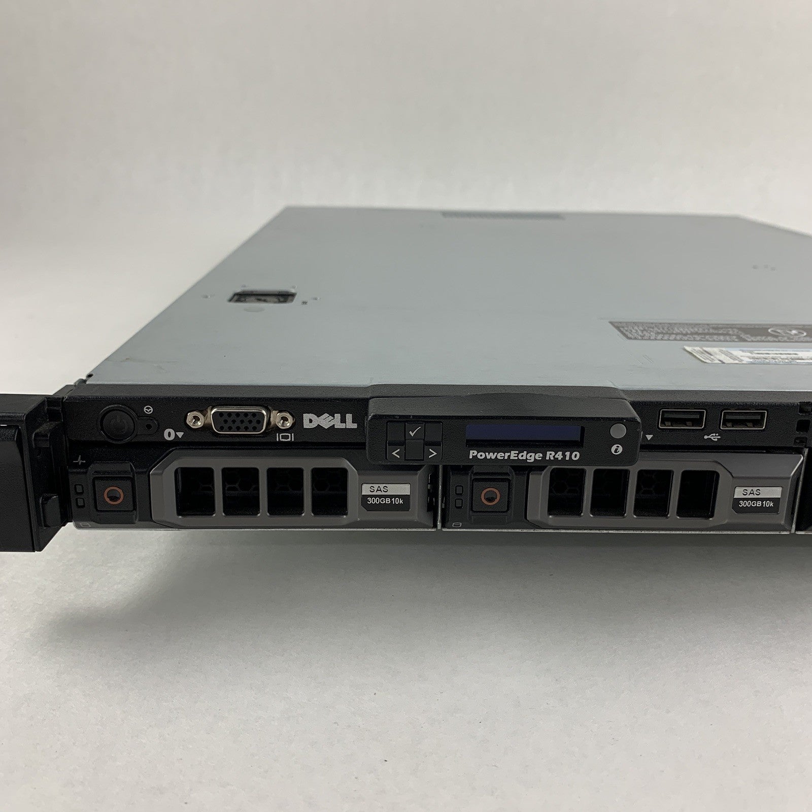 Dell PowerEdge R410 Server 2x Xeon E5606 2.13GHz 4 GB RAM Perc S300 NO HDD NO OS