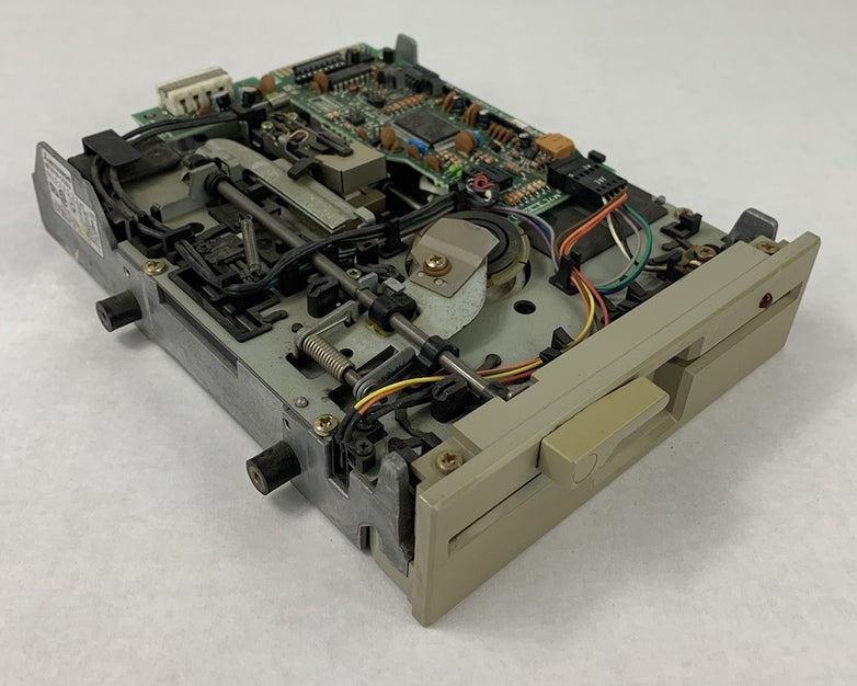 Mitsubishi MF501B-318U 5.25" Vintage Floppy Disk Drive