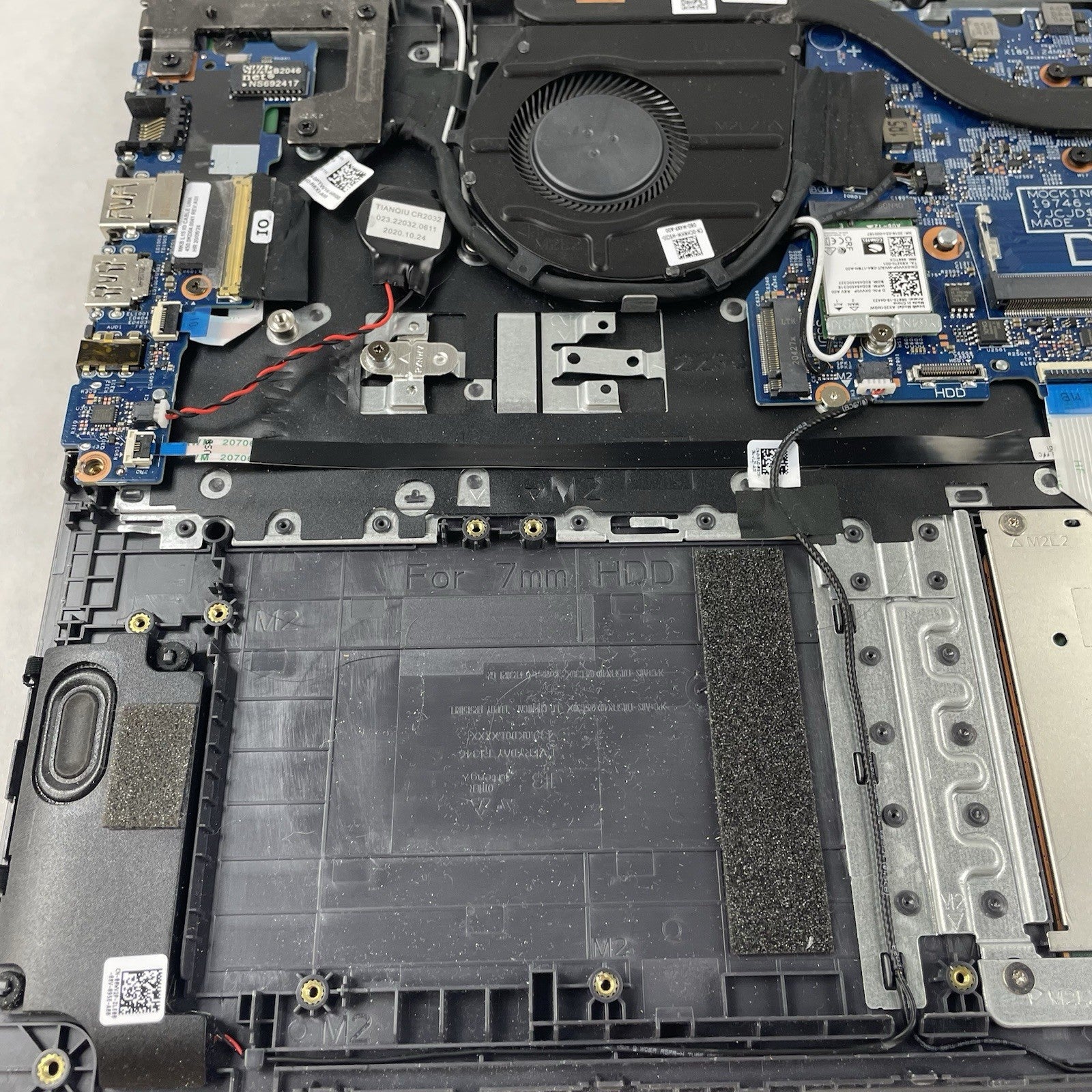 Dell Latitude 3510 15.6" i5-10210U 1.60 GHz 8 GB RAM No SSD/OS/AC/Battery20