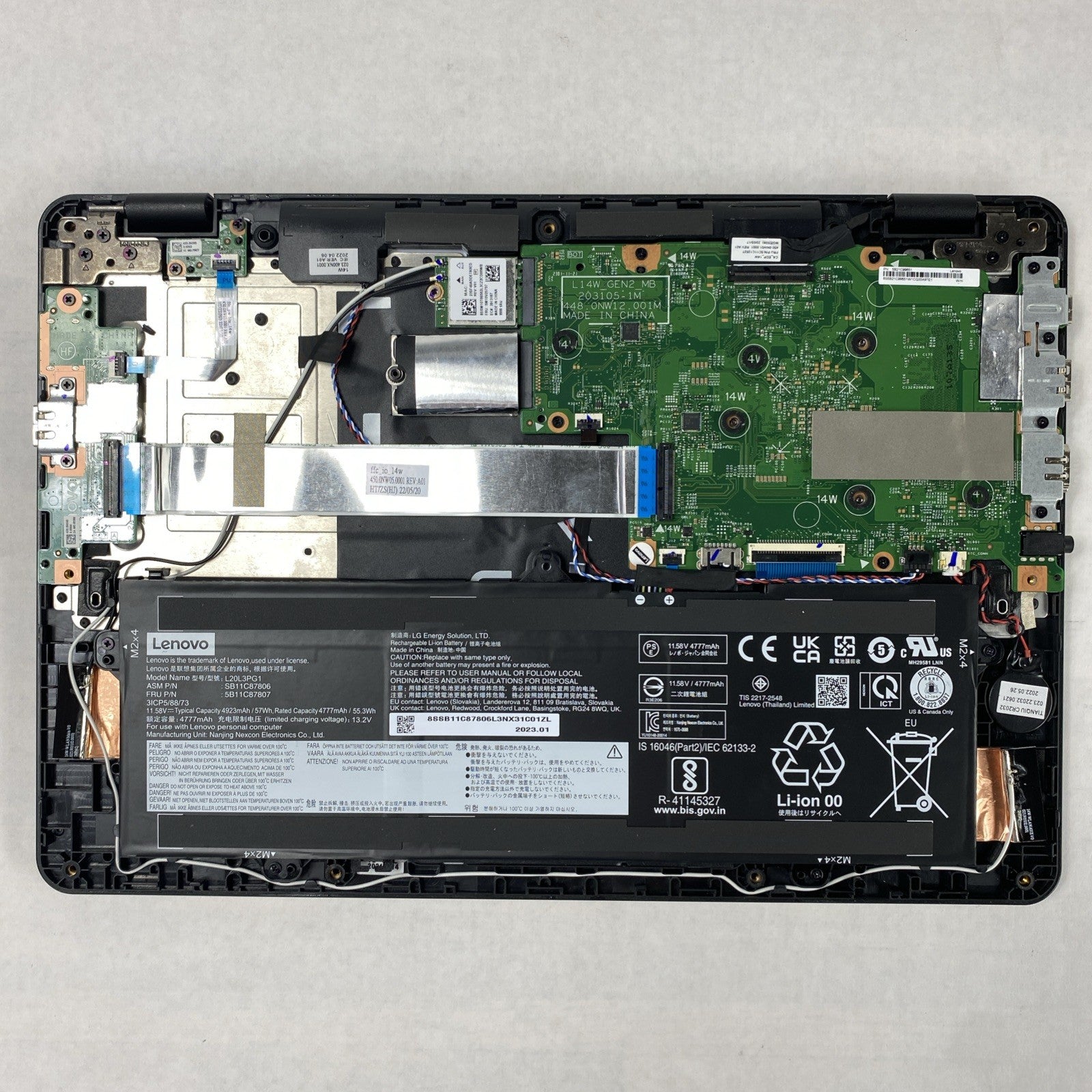 Lenovo IdeaPad 14w Gen 2 AMD 3015e 1.20GHz 4GB RAM 14.0" No HDD No OS