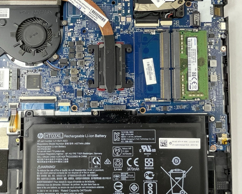 HP Pavilion 15-cs2082cl 15.6" i7-8565U 1.80 GHz 8 GB RAM No SSD/OS/AC