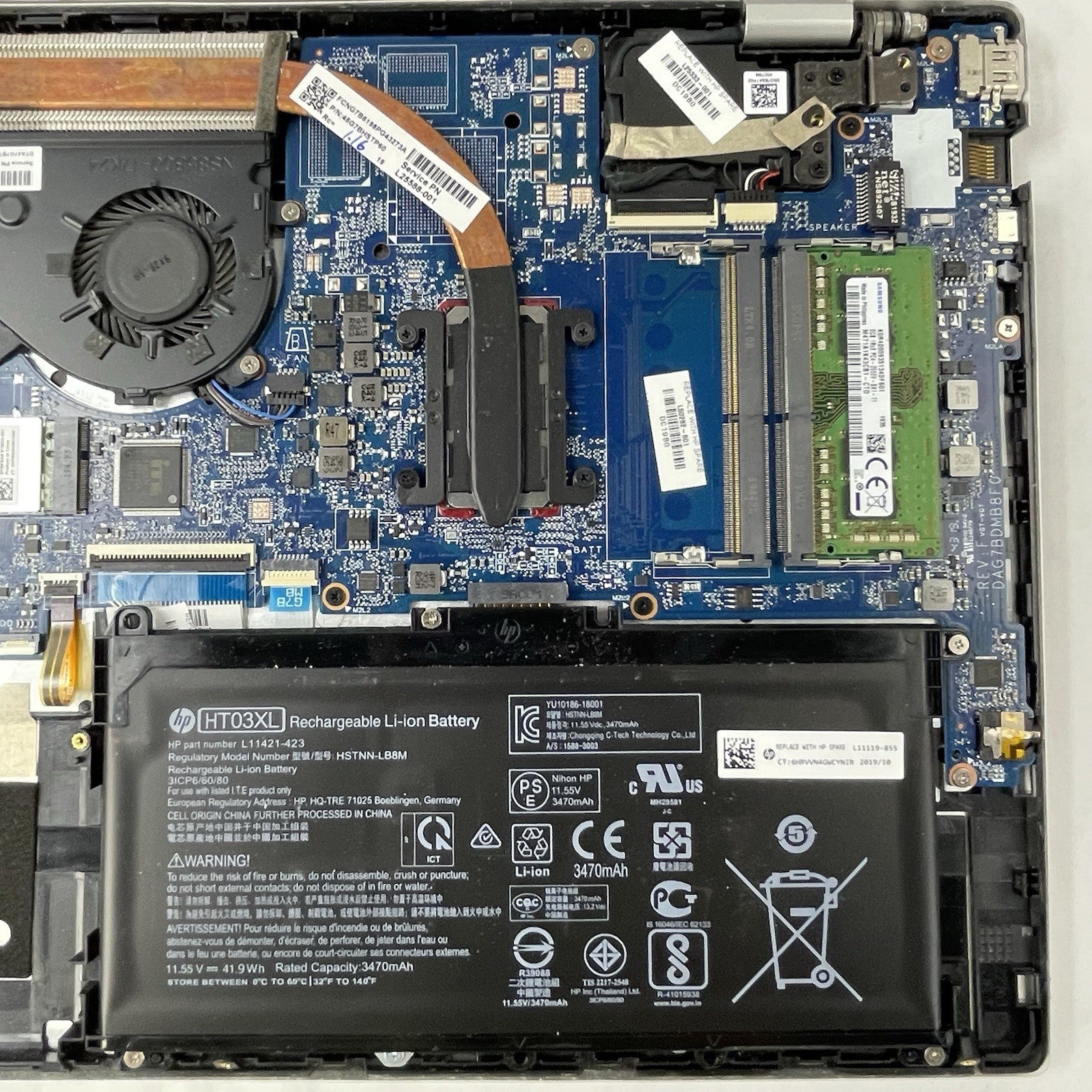 HP Pavilion 15-cs2082cl 15.6" i7-8565U 1.80 GHz 8 GB RAM No SSD/OS/AC17