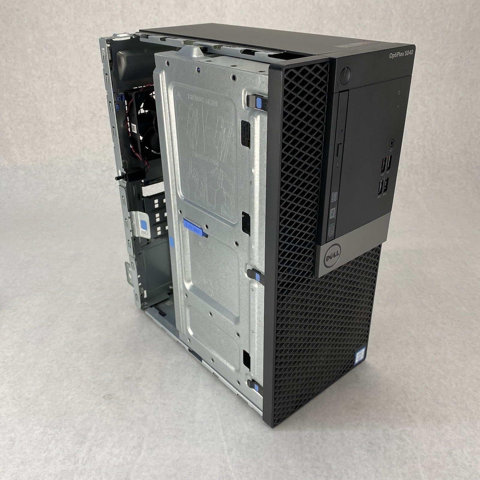 Lenovo ThinkCentre M900 SFF Intel Core i7-6700 3.4GHz 8GB RAM No HDD No OS