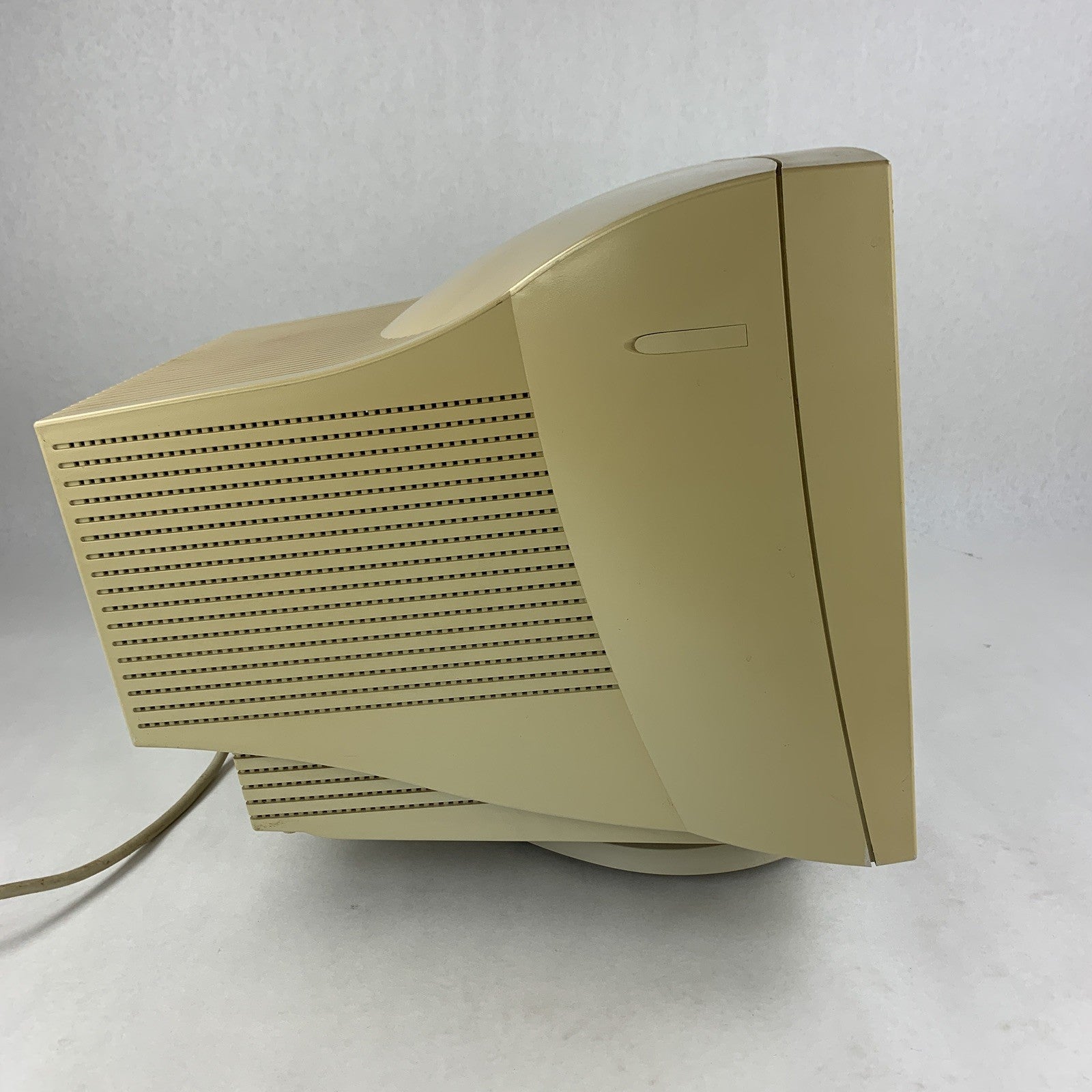 Gateway 16" EV700 E7006 1280x1024 VGA CRT Color Computer Monitor Retro Gaming