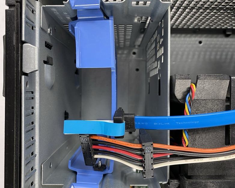 Dell OptiPlex 780 MT Intel Core 2 Duo E8400 3GHz 4GB RAM No HDD No OS