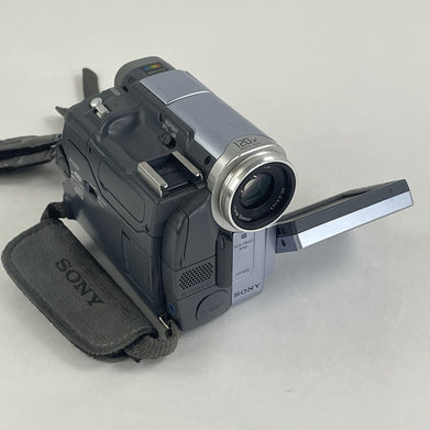 Sony Handycam DCR-TRV22E MiniDV Camcorder With Power Cord Tested