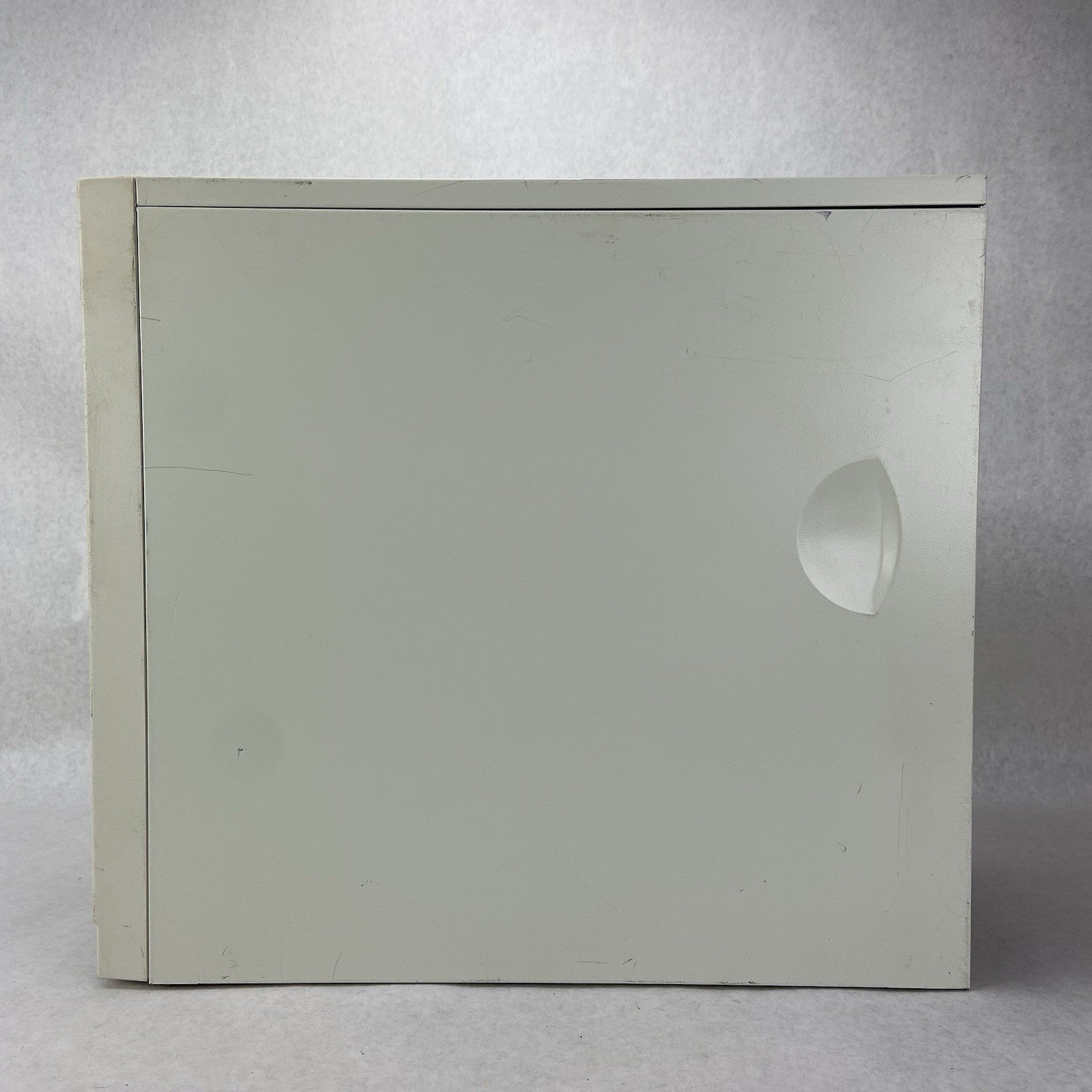 In Win A500 Beige Mid Tower ATX Computer Case Bare Bones No PSU3