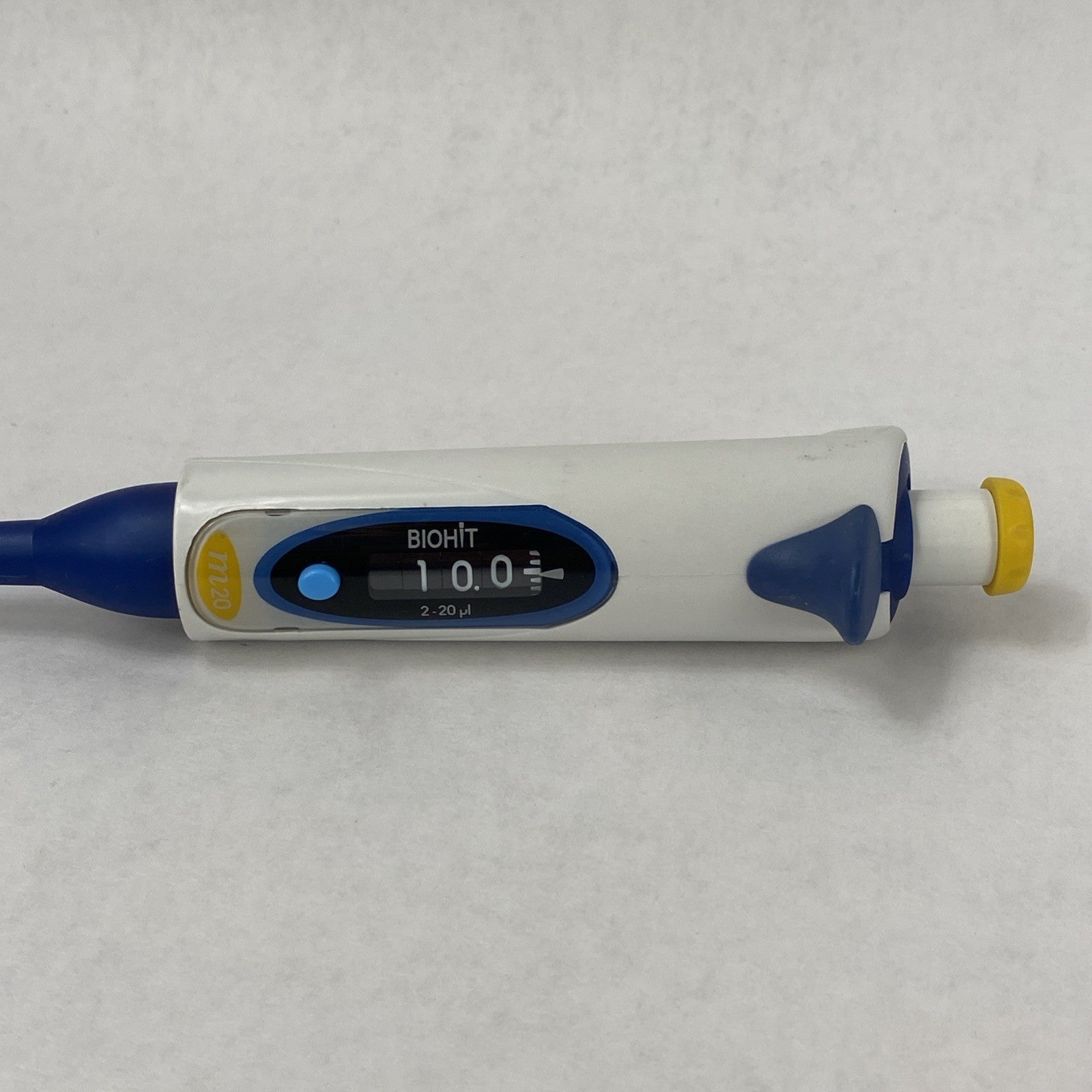 Biohit m20 2-20 µL Single-Channel Handheld Manual Pipette2