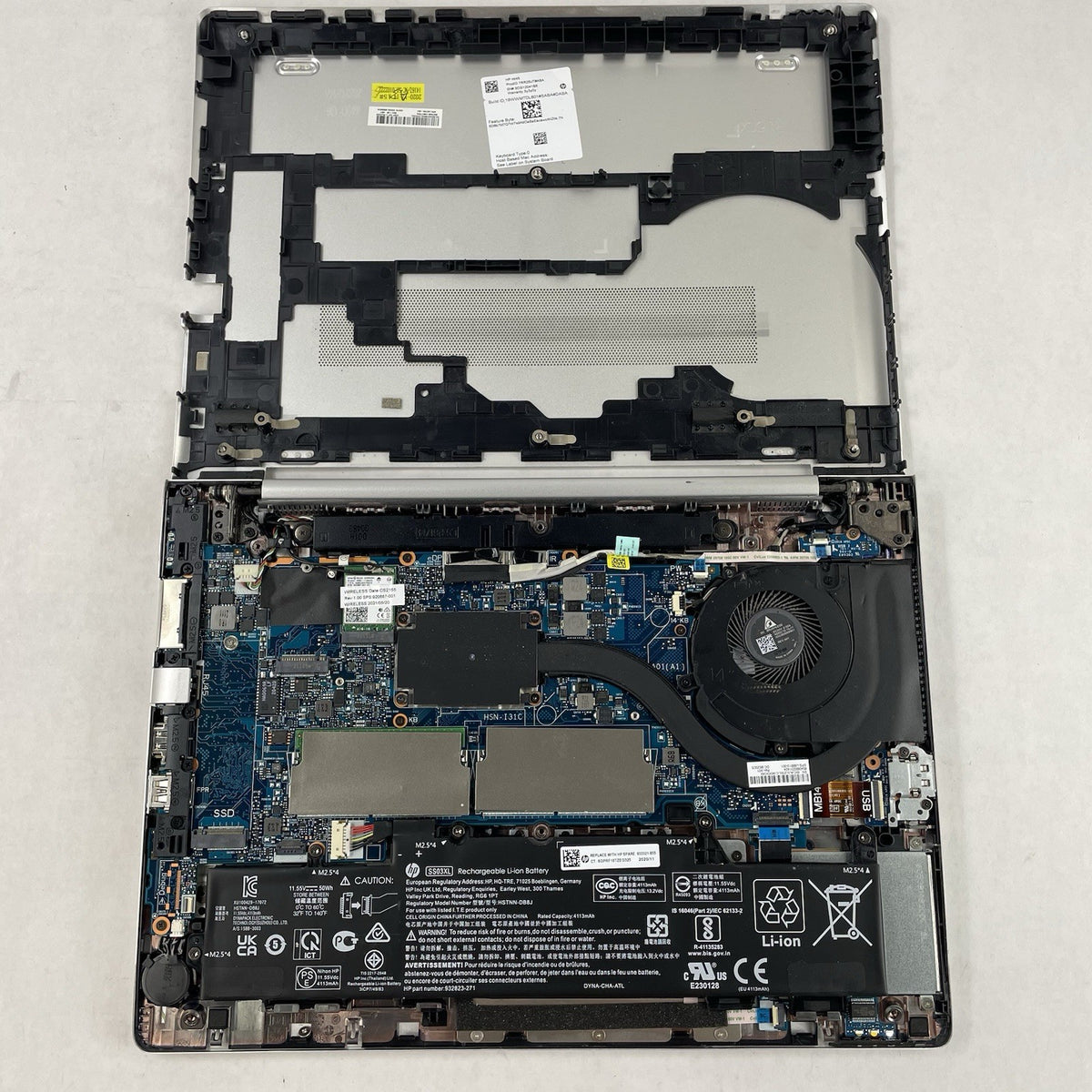 HP mt45 14" AMD Ryzen 3 Pro 3300U 2.10 GHz 4 GB RAM No SSD/OS/AC17