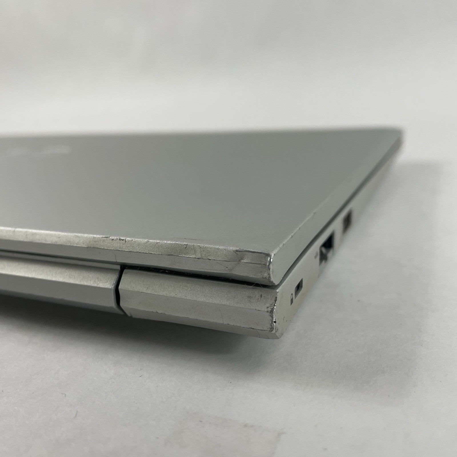 HP ProBook 450 G8 15.6" i5-1135G7 2.40 GHz 8 GB RAM No SSD/OS/AC - Dented15