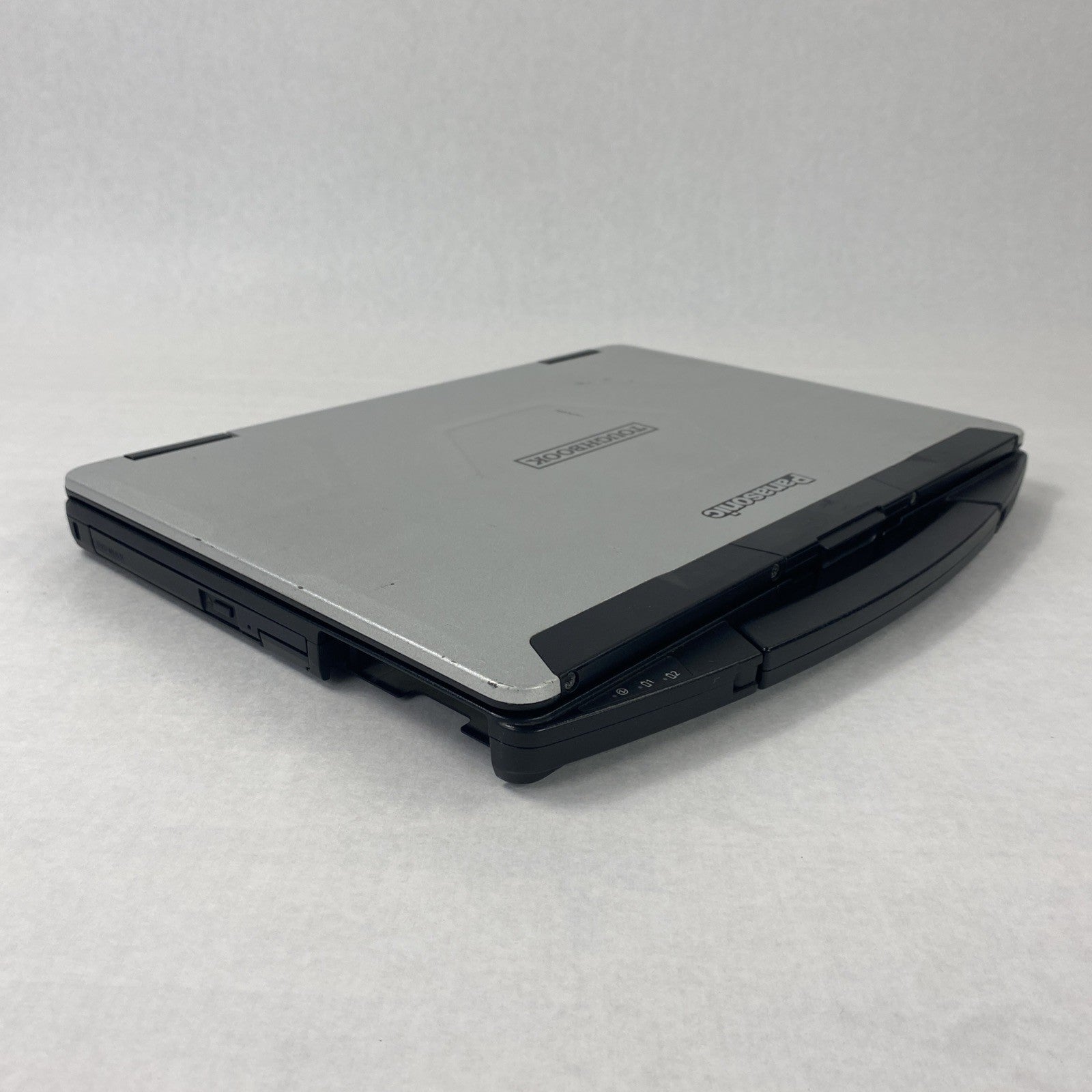 Panasonic Toughbook CF-54 14" Touch i5-6300U 2.4GHz 8GB RAM No Battery No HDD/OS