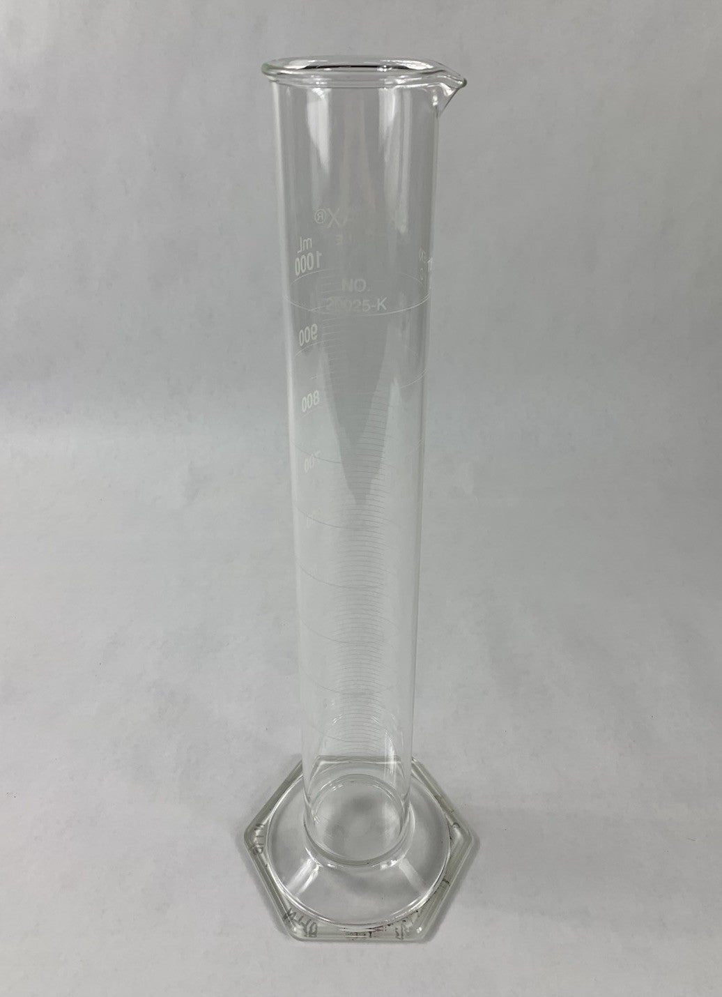 Kimble Kimax 20025-K 1000ml Borosilicate Glass Graduated Cylinder