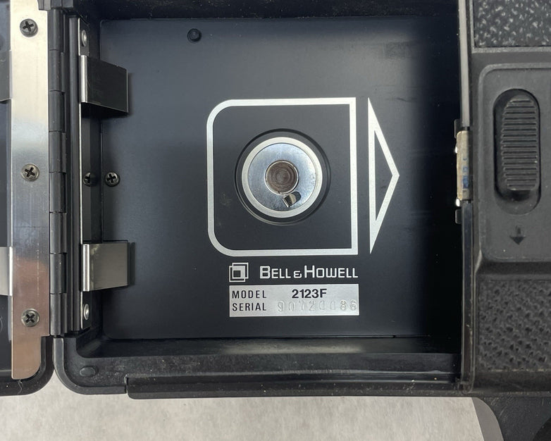 Bell & Howell  2123F Super 8 Hand Cam No Film - For Parts or Repair
