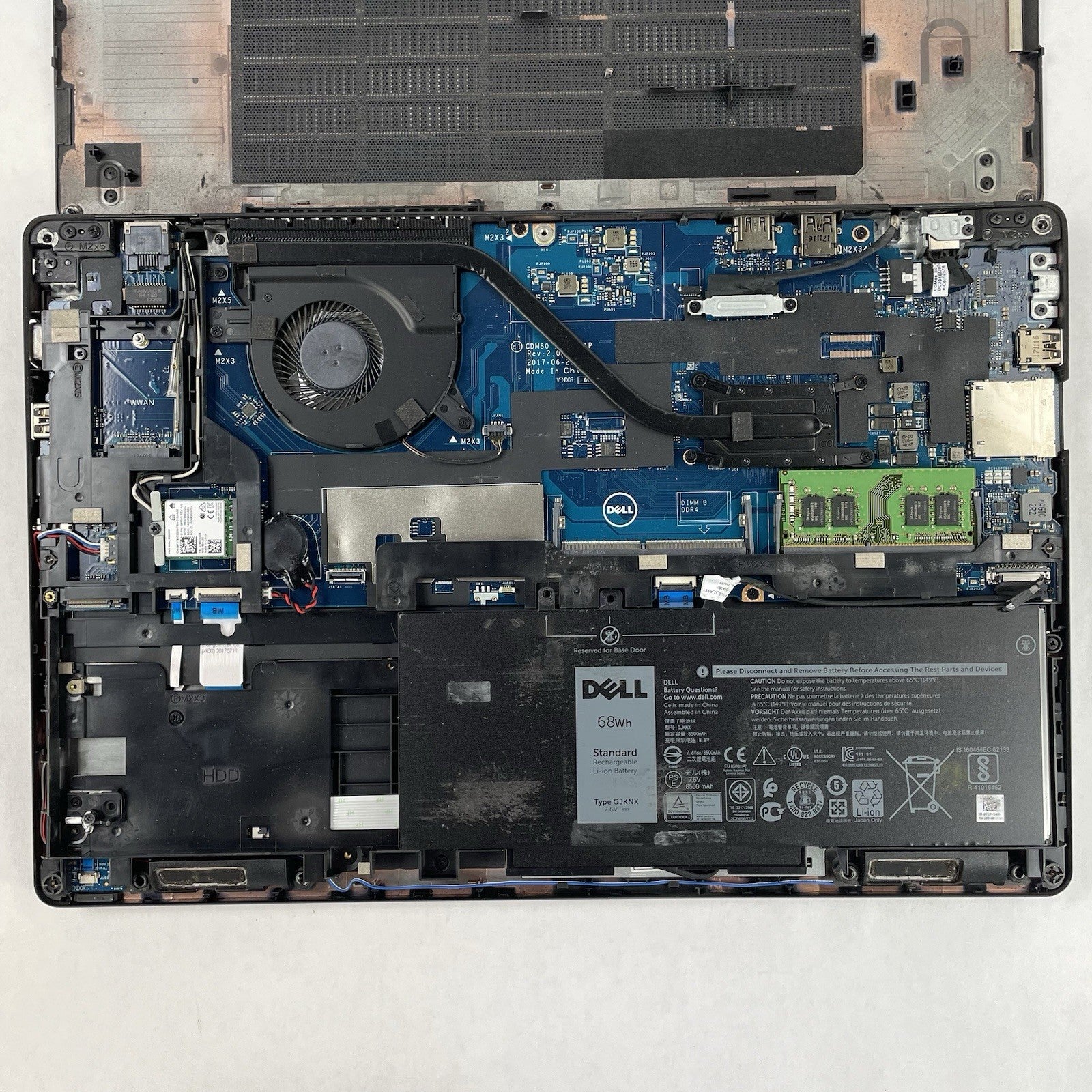 Dell Latitude 5580 15.6" i5-7300U 2.60 GHz 8 GB RAM No SSD/OS/AC21