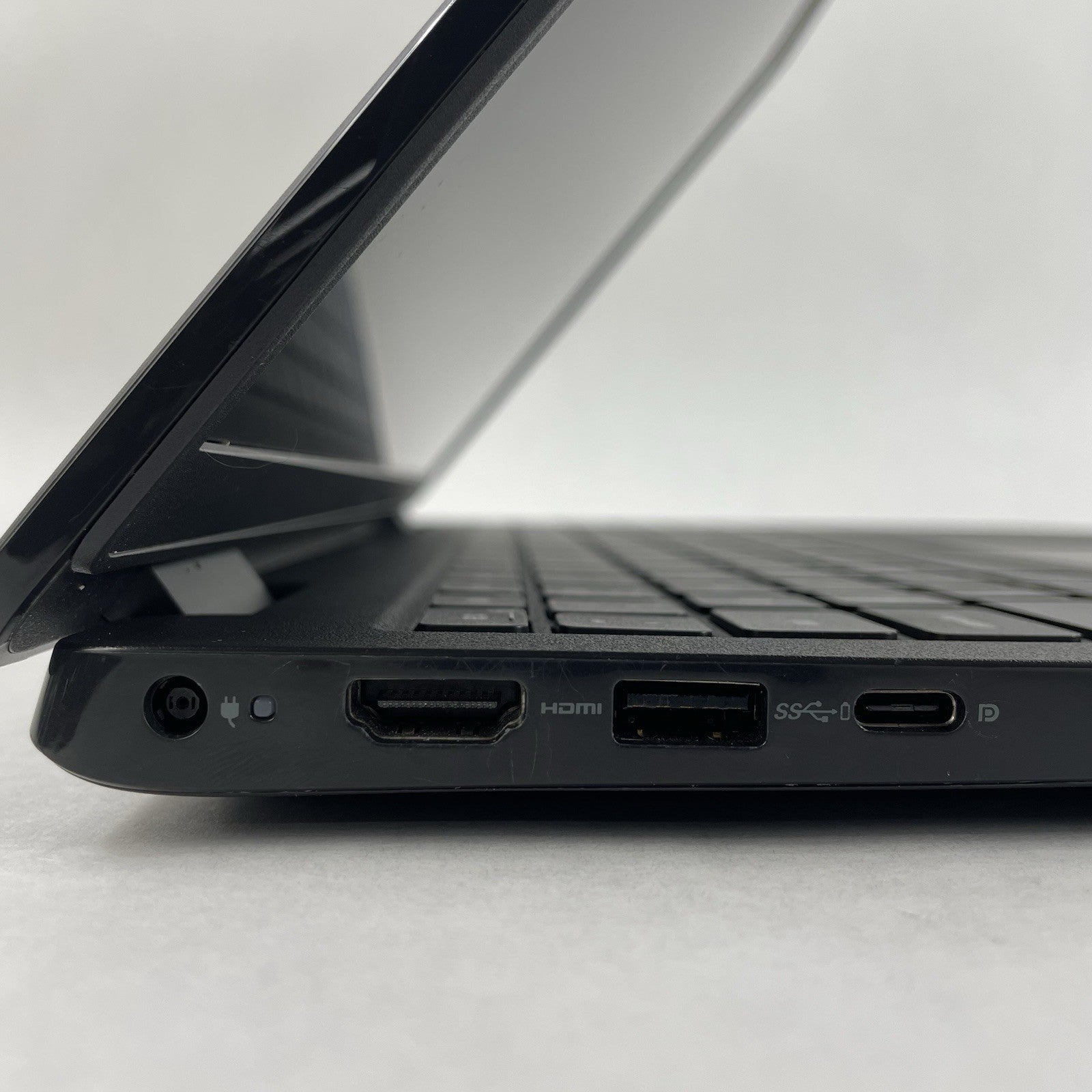Dell Latitude 3520 15.6" i5-1145G7 2.60 GHz 8 GB RAM No SSD/OS/AC7