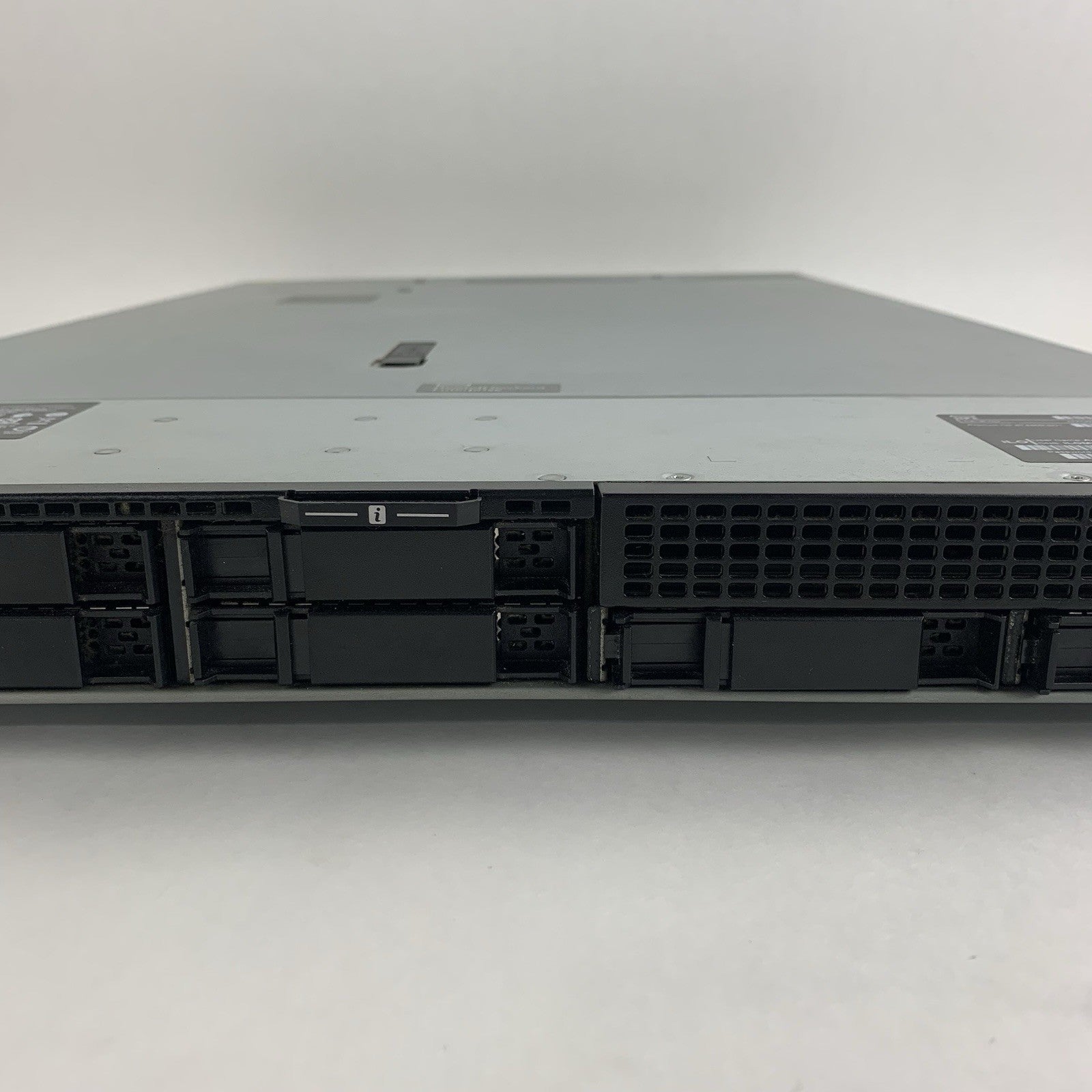 HP Proliant DL360 Gen10 Server 1x Silver 4112 2.1 GHz 16 GB Ram No OS No HDD3