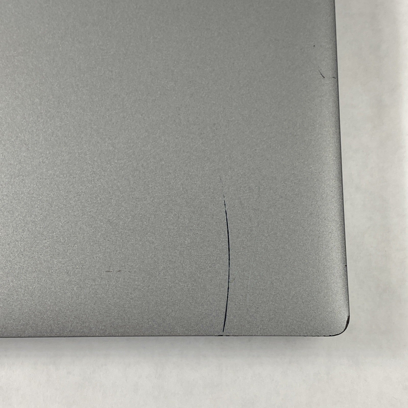 Dell Latitude 5520 15.6" Touch i5-1145G7 2.60 GHz 16 GB RAM No SSD No OS