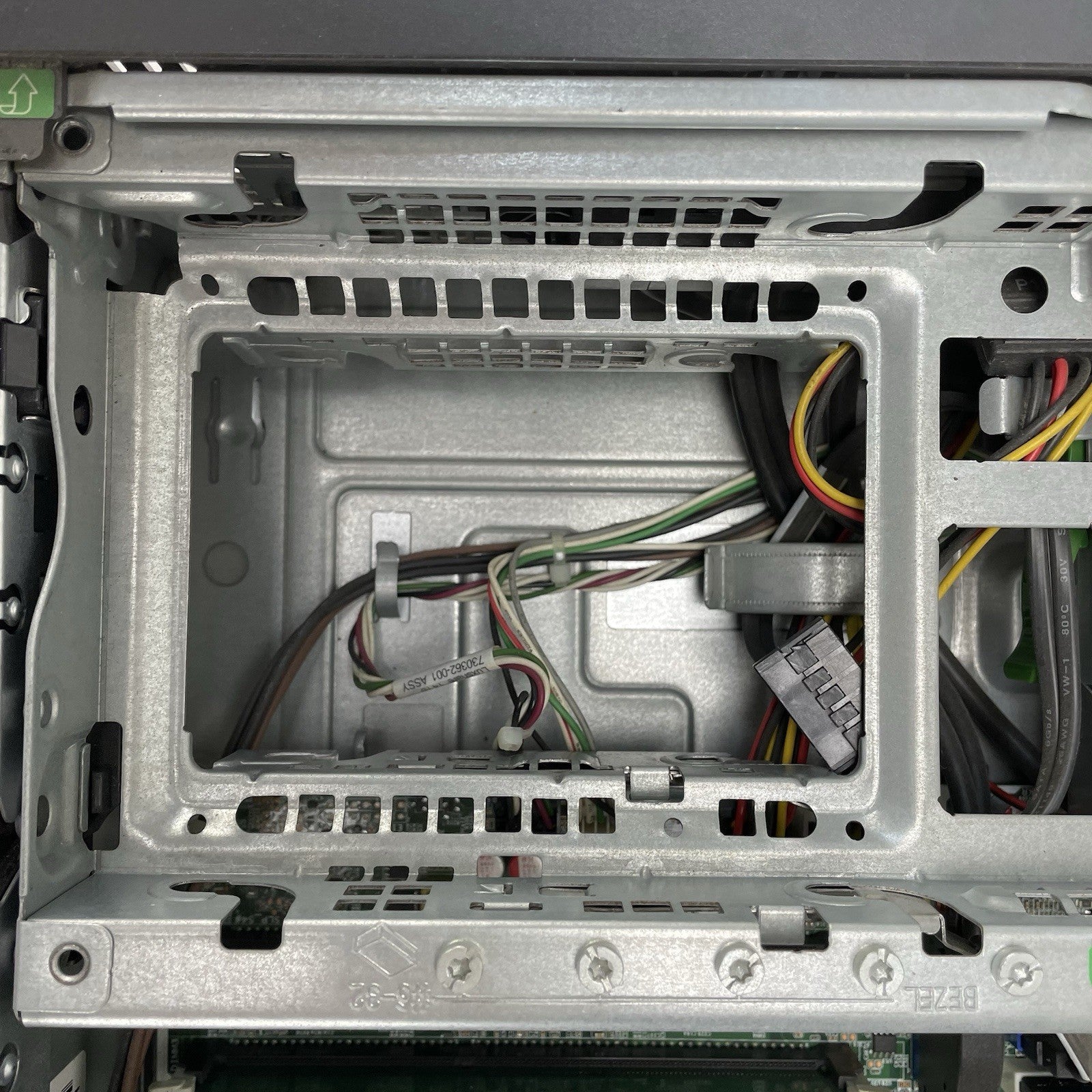 HP ProDesk 400 G1 SFF i3-4130 3.40 GHz 4 GB RAM No HDD No OS