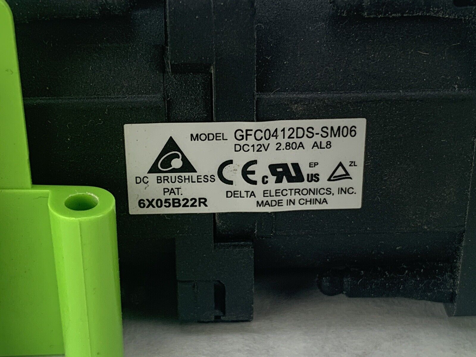 Cisco 74-12994-01 A0 GFC0412DS-SM06 Fan Module for UCS C220 M4 Server