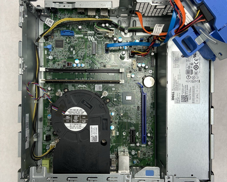 Dell Optplex 3050 SFF Intel Core i5-7500 3.4GHz 8GB RAM No HDD No OS