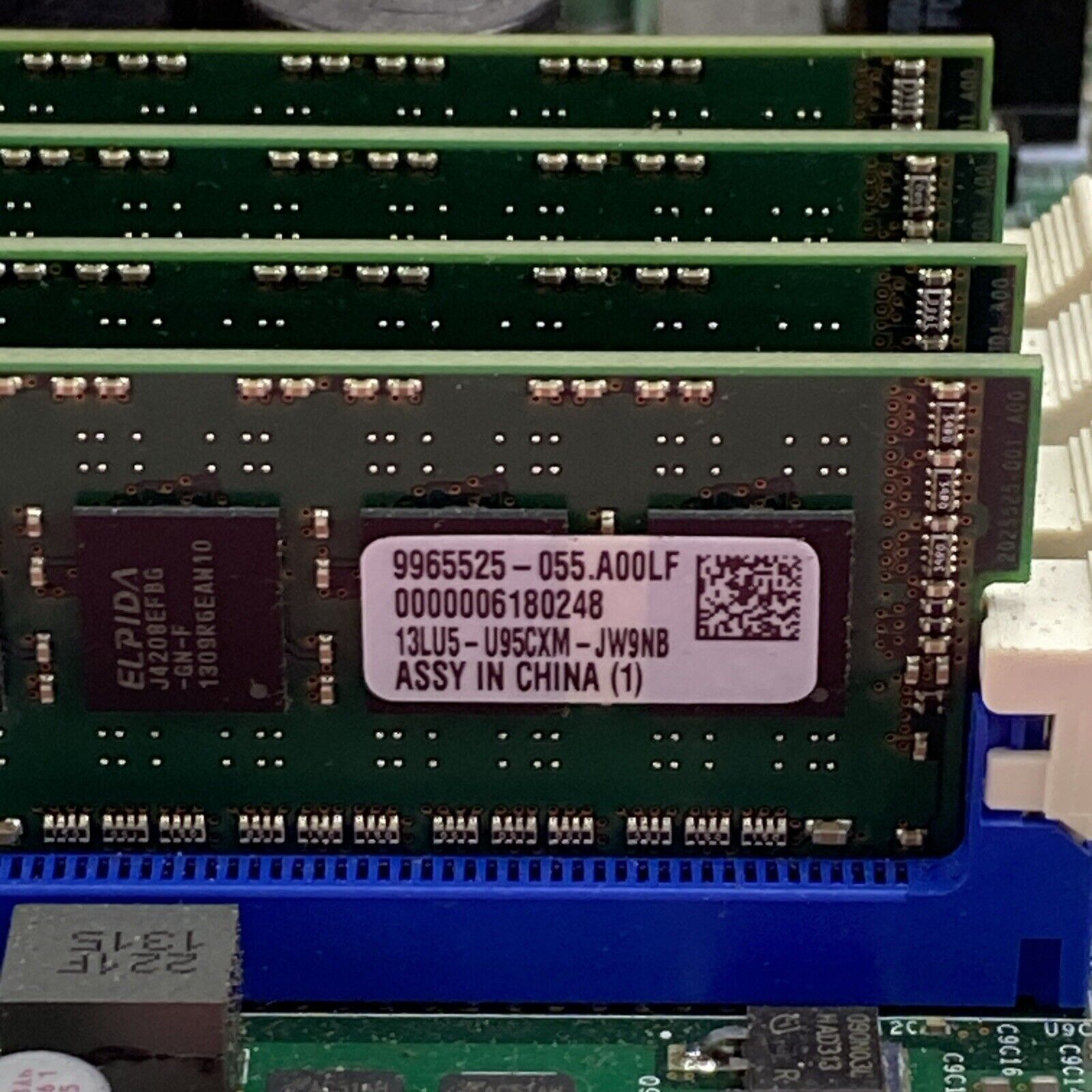 Intel S1200BTL Motherboard Intel Xeon E3-1230V2 3.3GHz 32GB RAM w/ Shield