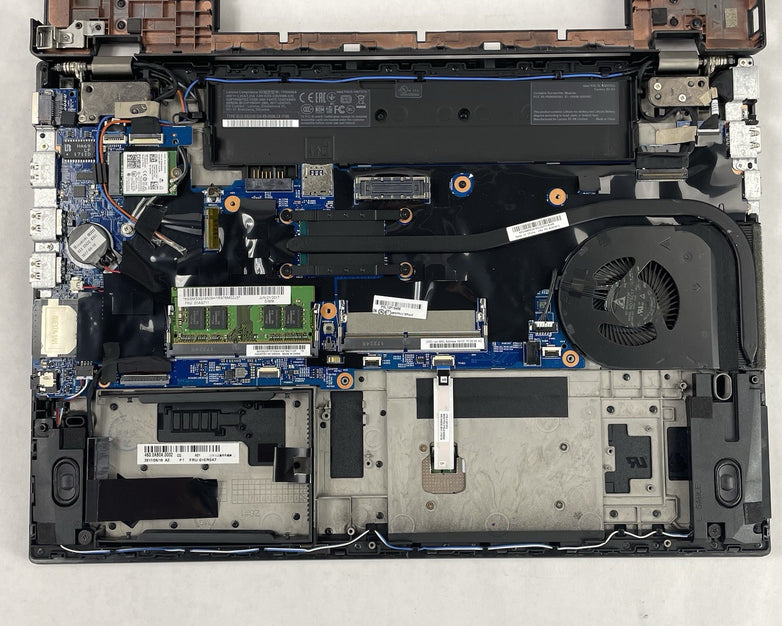 Lenovo ThinkPad T570 Core i3-6300U 2.40GHz 8GB RAM 15.6" No HDD No OS No Battery