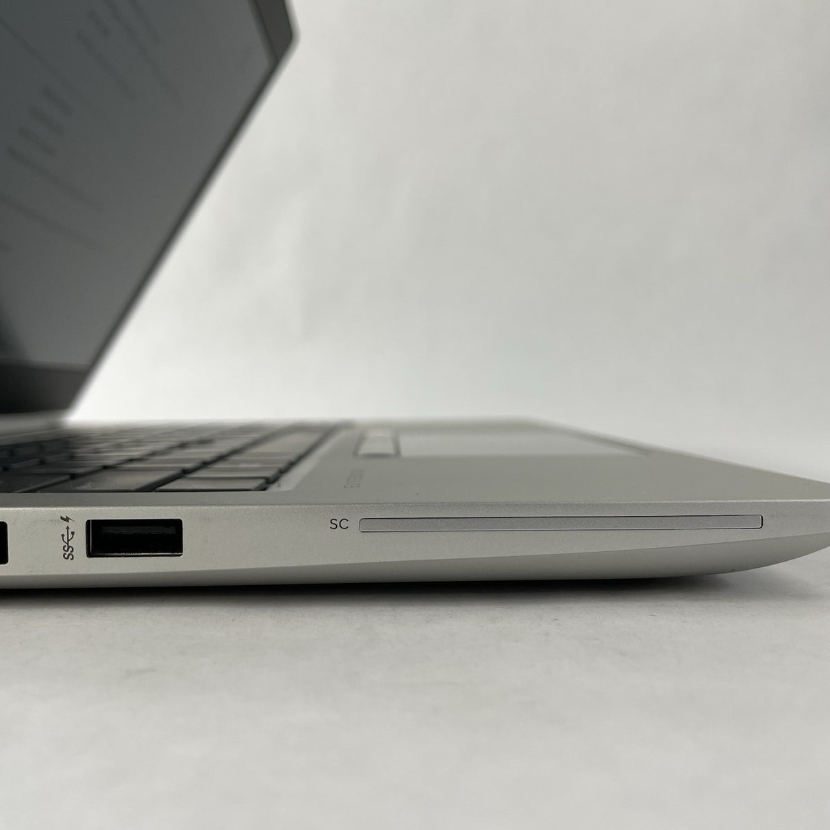 HP mt44 14" Ryzen 3 Pro 2300U 2.00 GHz 8 GB RAM No SSD/OS/AC7