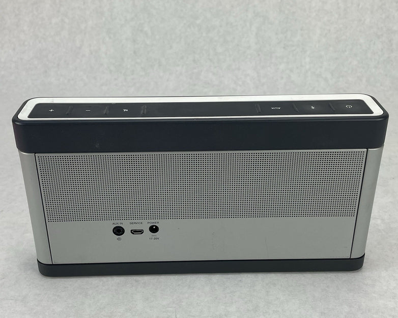 Bose Sound Link iii MODEL 414255 Bluetooth Speaker and Power Cord