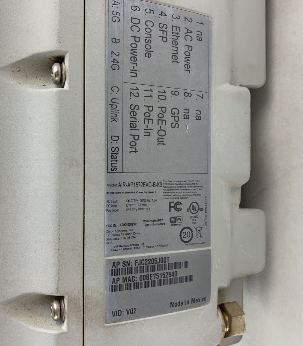 Cisco AIR-AP1572EAC-B-K9 Aironet Outdoor Access Point Missing Screws and Covers