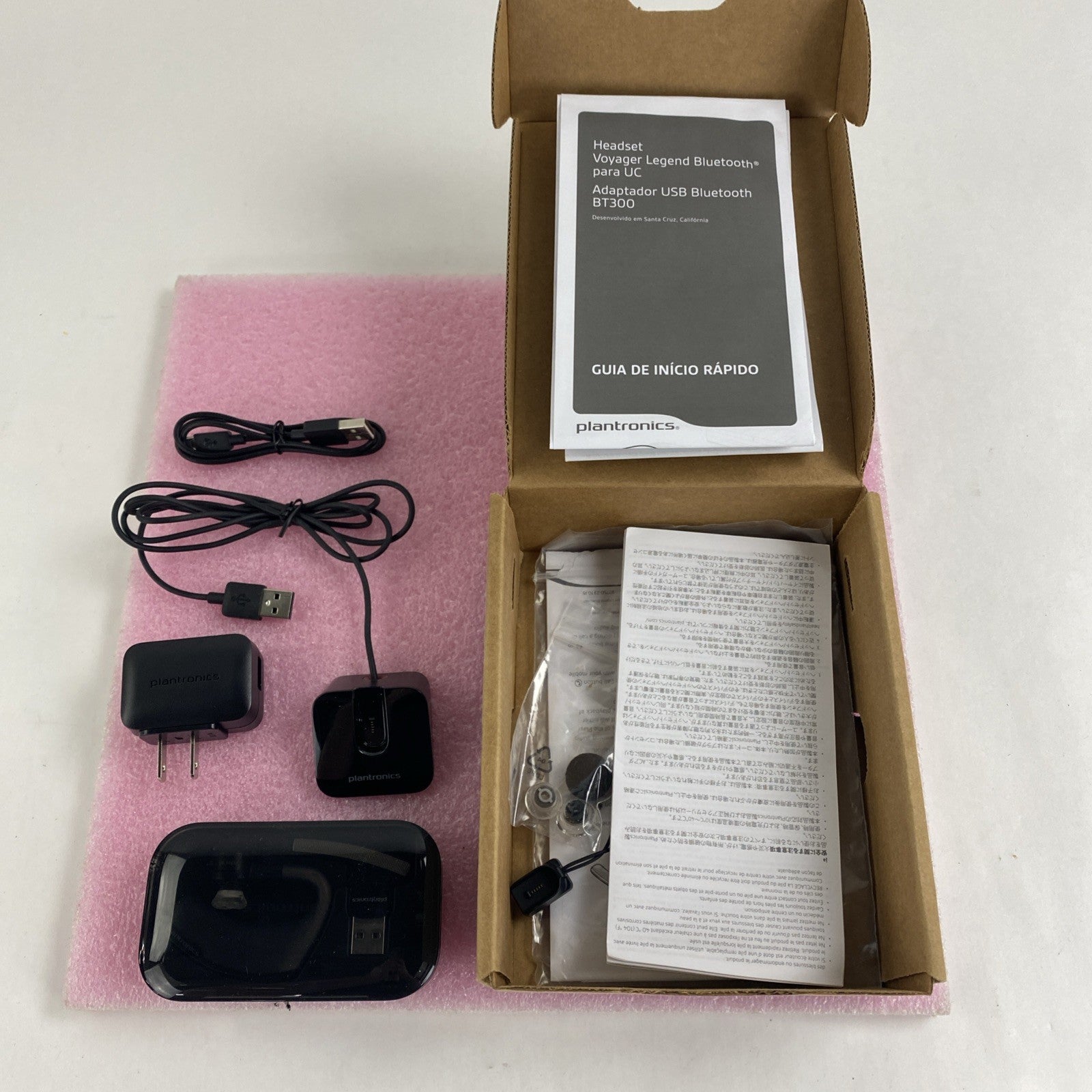 Plantronics B235 Voyager Legend UC Bluetooth Headset and Charging Case Untested3