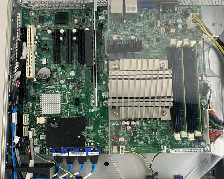 Intel R1304BTLSHBNR S1200BTL Server 1x E3-1225 3.1 GHz 16 GB Ram No OS No HDD