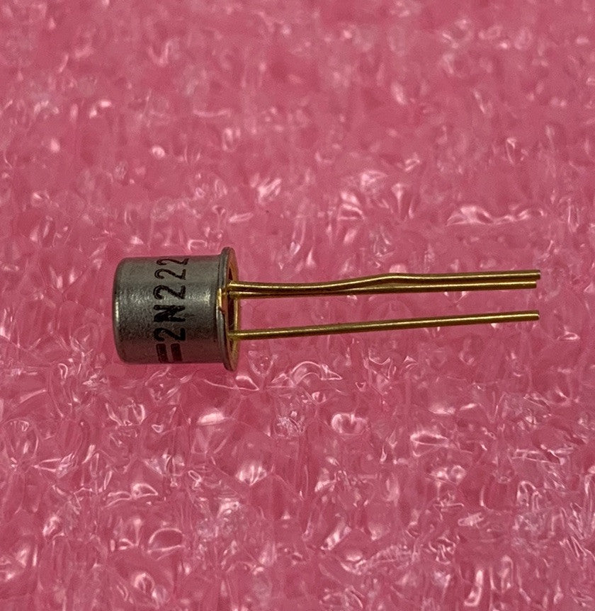 Fairchild 2N2221A Bipolar Transistor (Lot of 7)