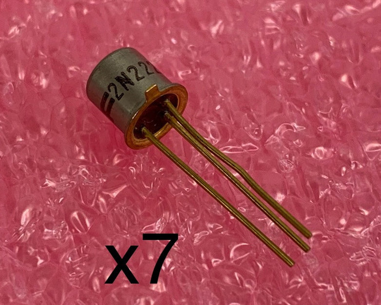 Fairchild 2N2221A Bipolar Transistor (Lot of 7)