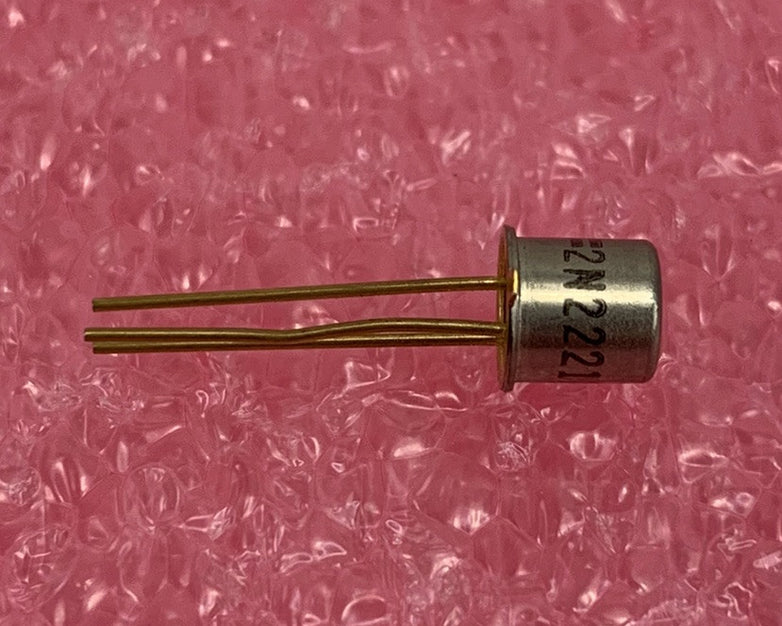 Fairchild 2N2221A Bipolar Transistor (Lot of 6)